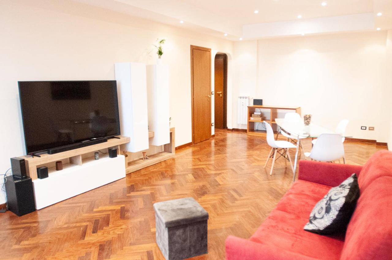 Labanca'S House Apartment Рим Екстериор снимка